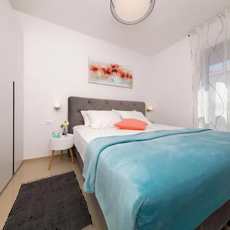 Apartment Tirkiz *
