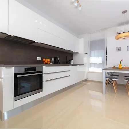 Apartment Tirkiz *