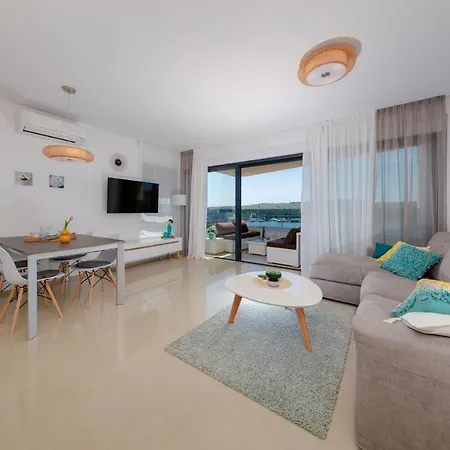 Apartment Tirkiz