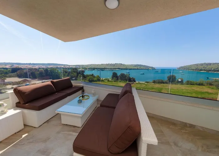 Tirkiz 아파트 반졸레